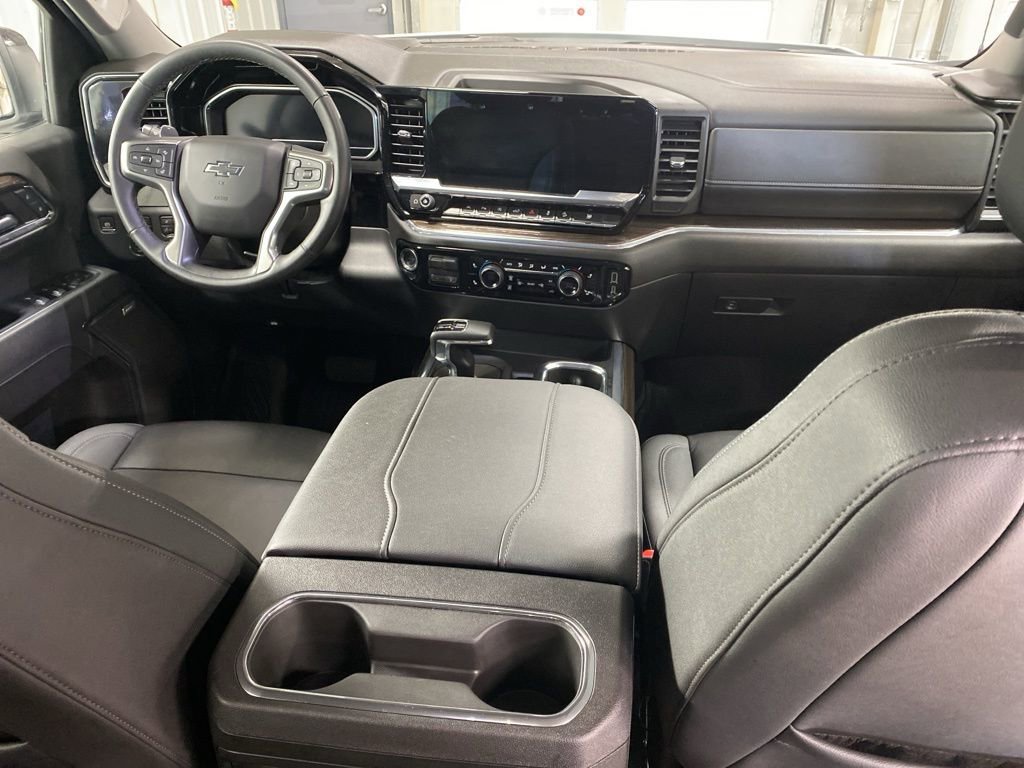 Used 2024 Chevrolet Silverado 1500 RST w/ RST All Star Premium Package image 3