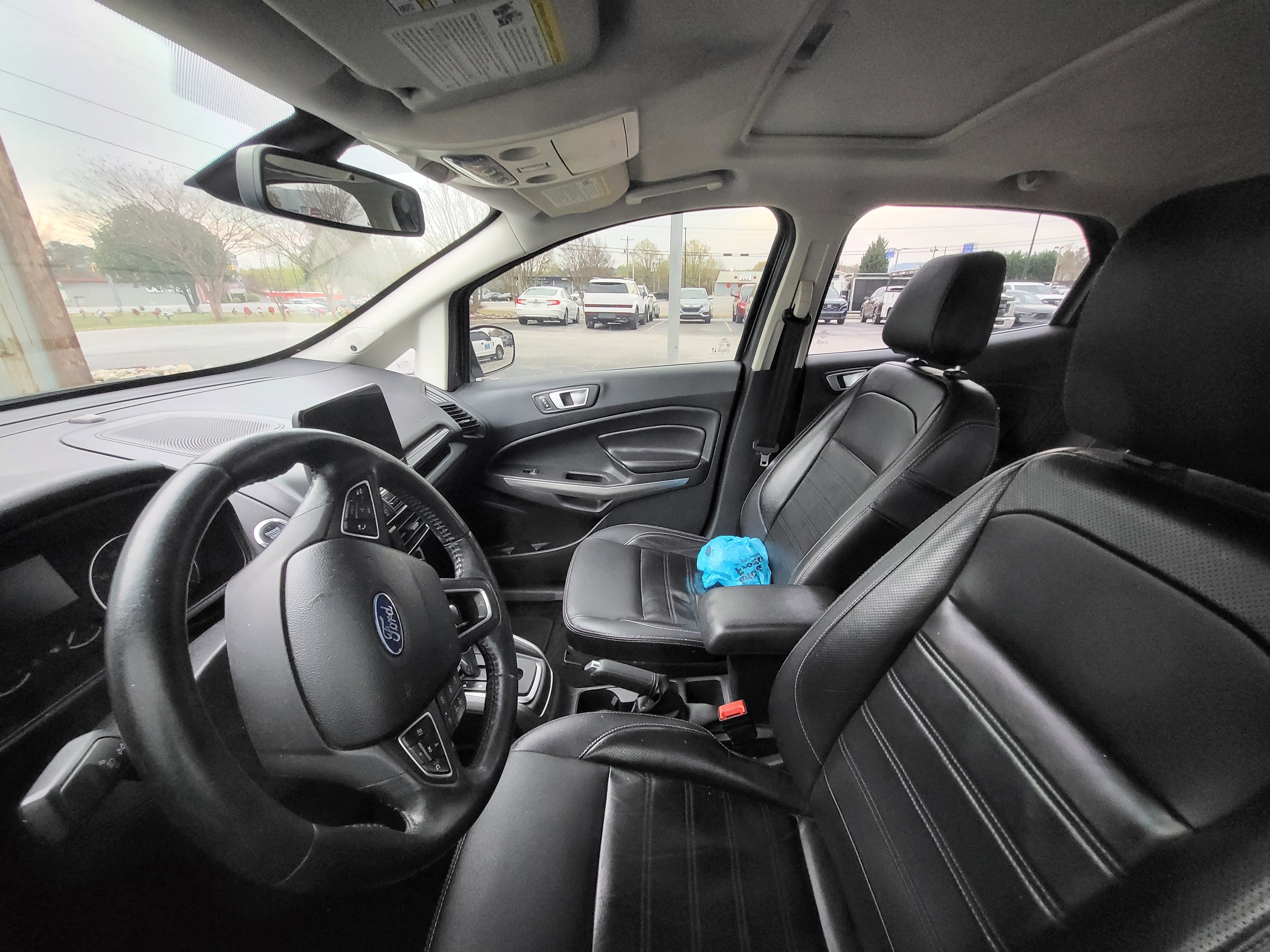 Used 2020 Ford EcoSport Titanium image 10