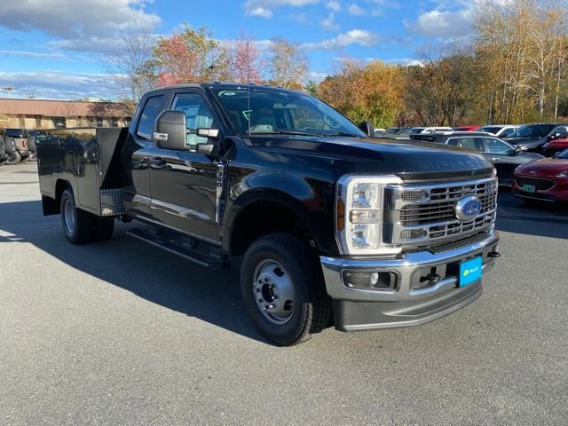 New 2026 Ford F350 XL w/ XL Chrome Package AWD/4WD image 1