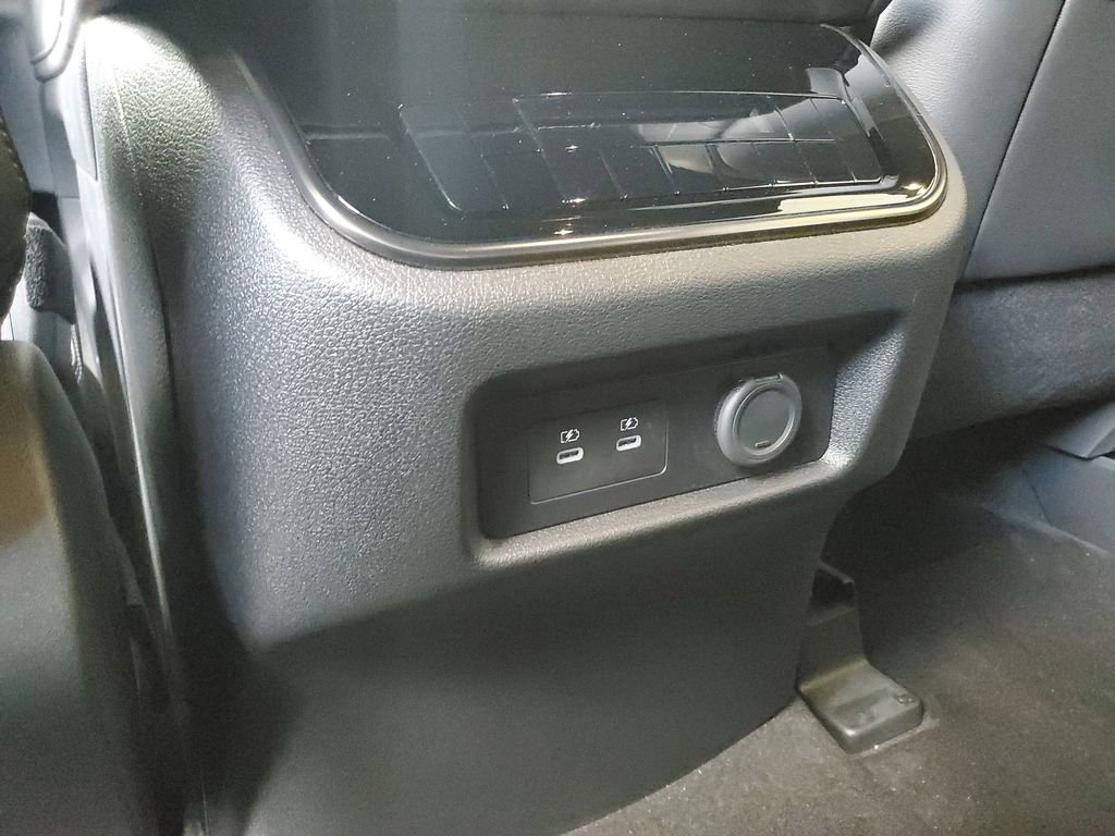 New 2025 Nissan Armada PRO-4X image 12