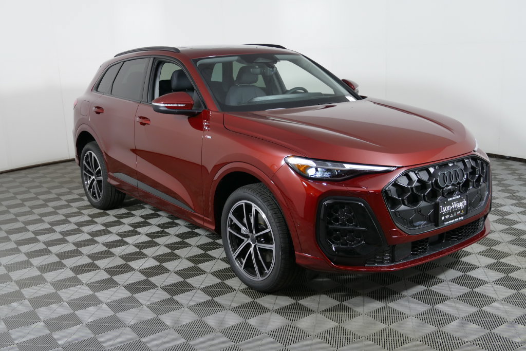 New 2026 Audi Q5 Premium Plus AWD/4WD image 1