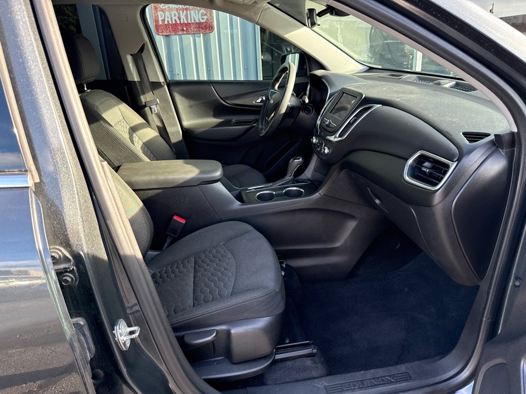 Used 2020 Chevrolet Equinox LT AWD/4WD image 13