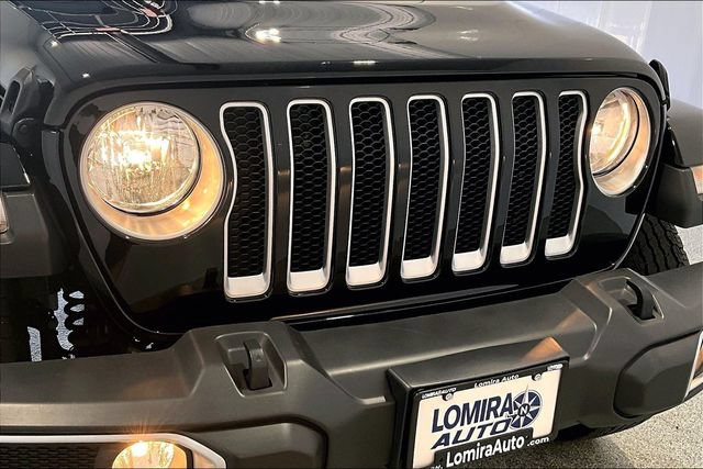 Used 2023 Jeep Wrangler Unlimited Sahara w/ Cold Weather Group AWD/4WD image 43