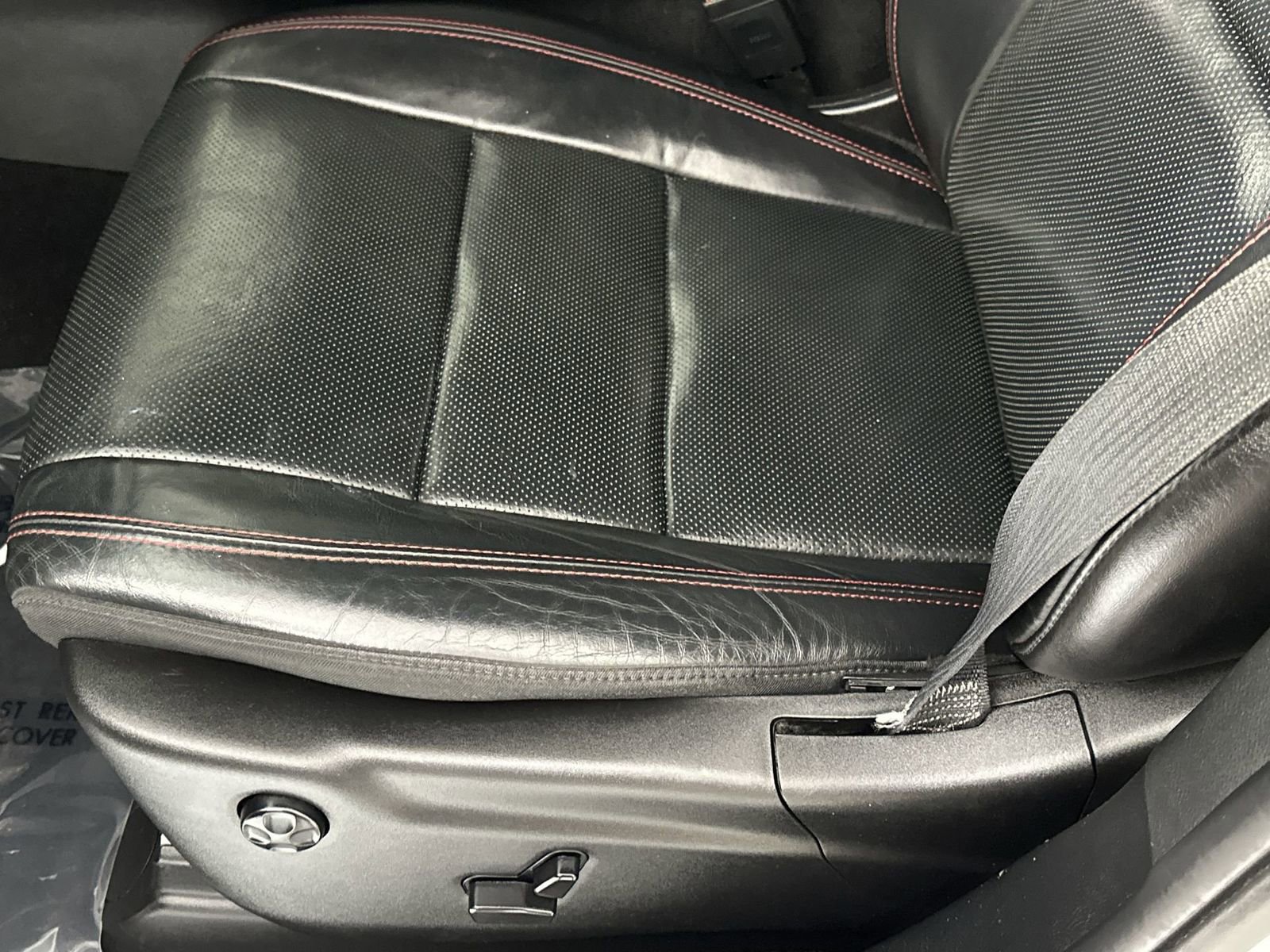 Used 2023 Dodge Durango GT image 12