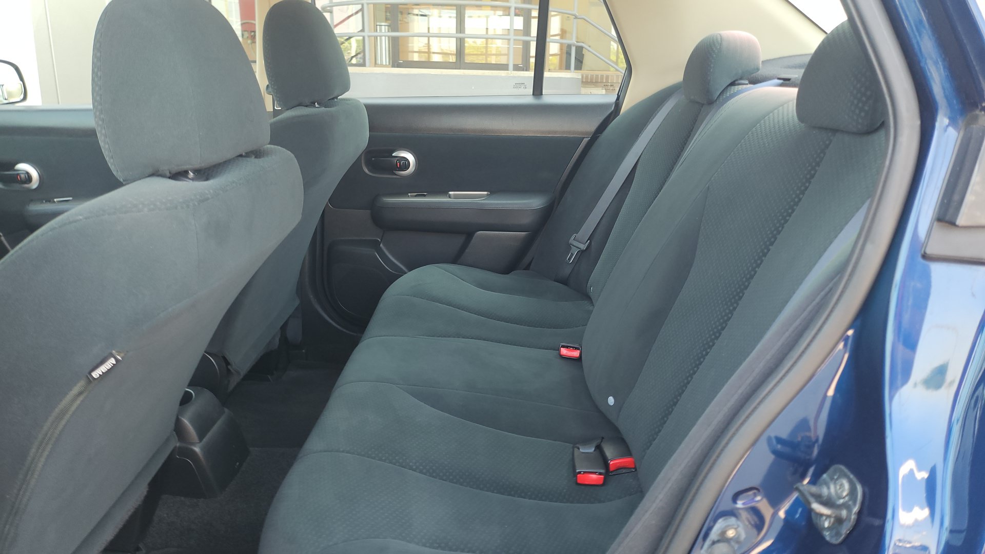 Used 2011 Nissan Versa 1.8 S w/ Plus Pkg FWD image 12