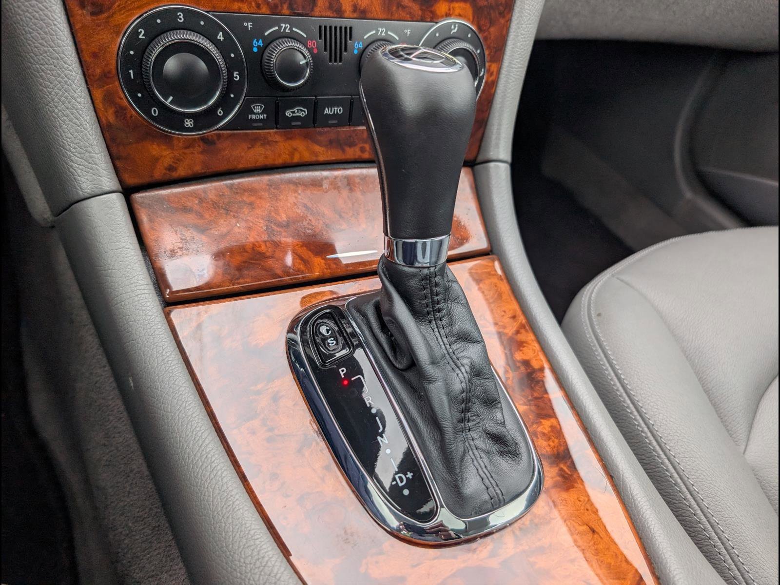 Used 2006 Mercedes-Benz CLK 350 Coupe image 15