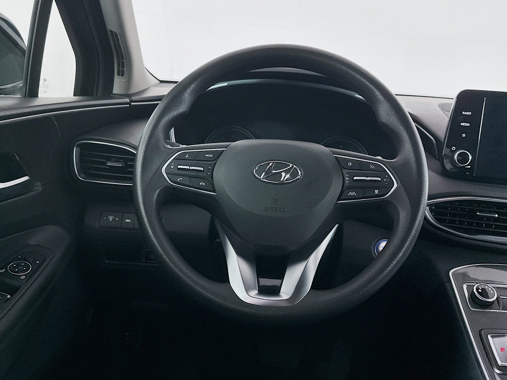 Used 2022 Hyundai Santa Fe SEL image 18