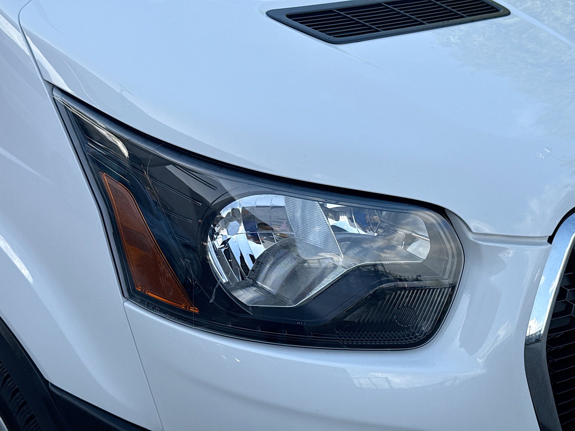 Used 2023 Ford Transit 250 Low Roof w/ Exterior Upgrade Package image 25