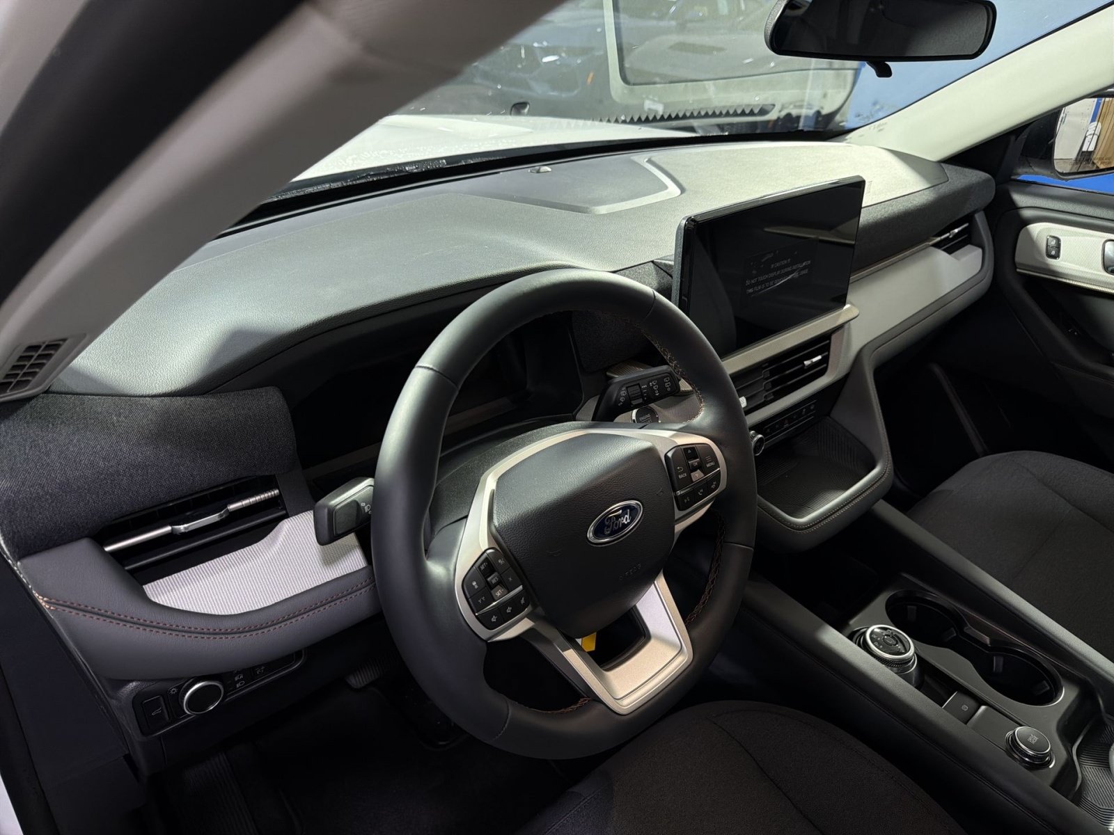 New 2026 Ford Explorer Active AWD/4WD image 19