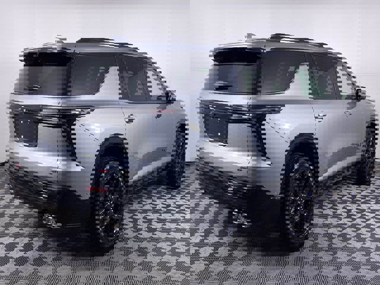 New 2026 Chevrolet Traverse RS w/ LPO, Floor Liner Package image 21