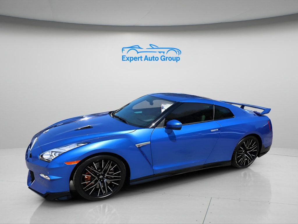 Used 2024 Nissan GT-R w/ Floor Mat Package AWD/4WD image 51