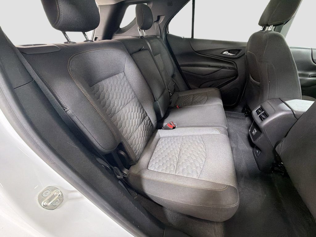 Used 2019 Chevrolet Equinox LT w/ Sun & Navigation Package AWD/4WD image 31