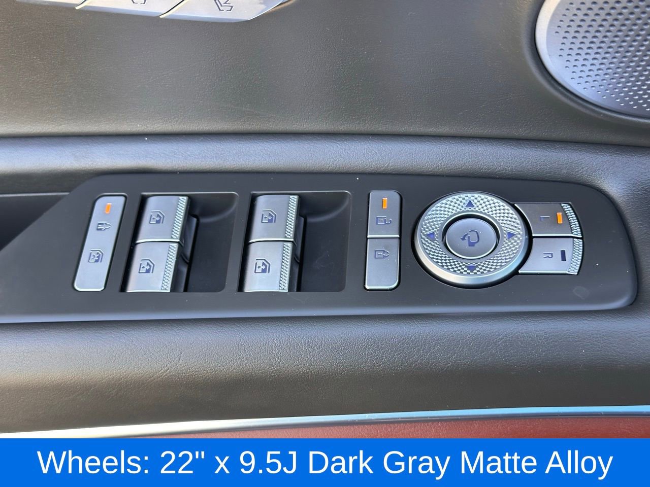 Used 2025 Genesis GV80 3.5T Prestige image 26