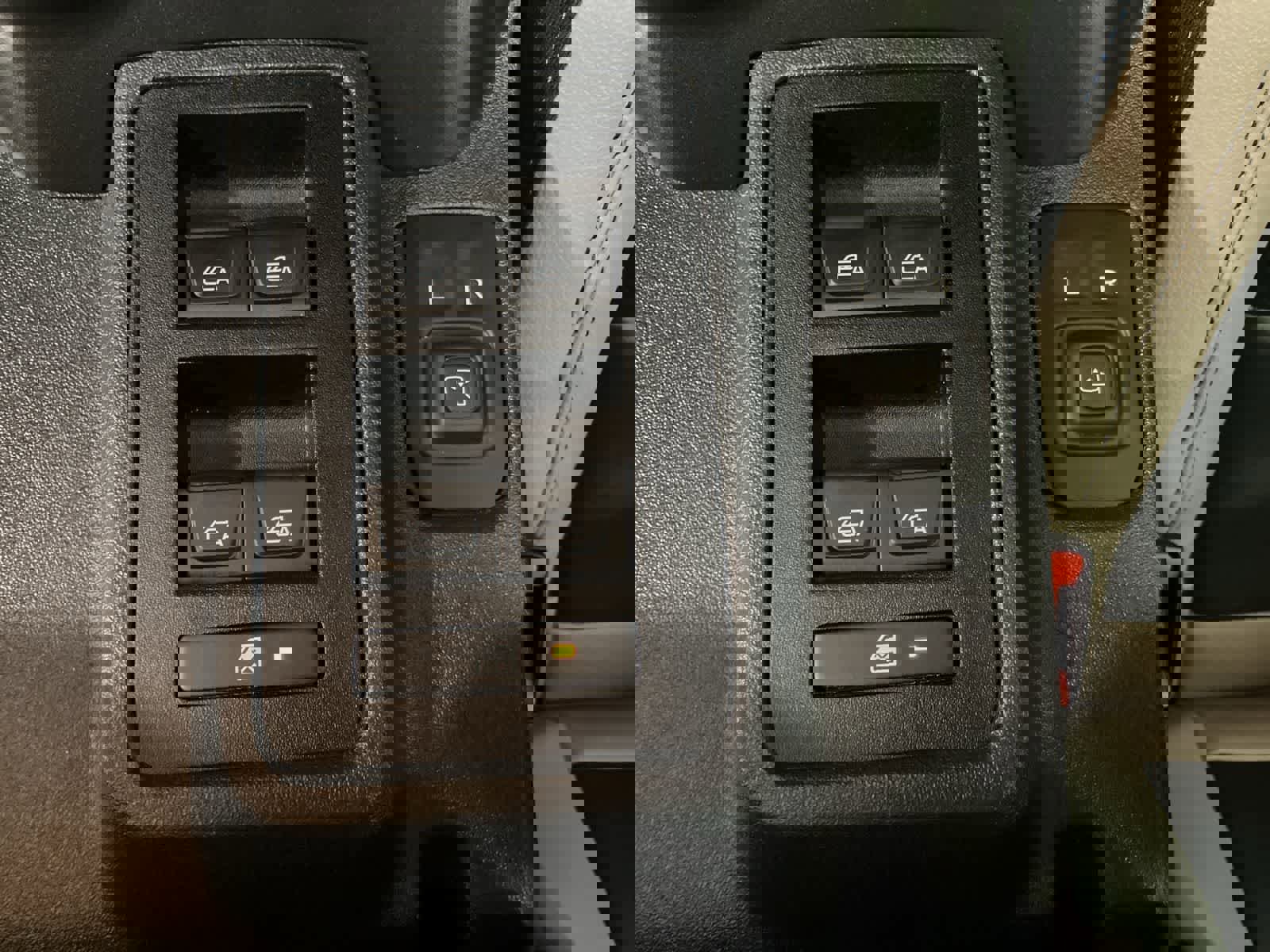 Used 2023 Ford Bronco Wildtrak AWD/4WD image 15