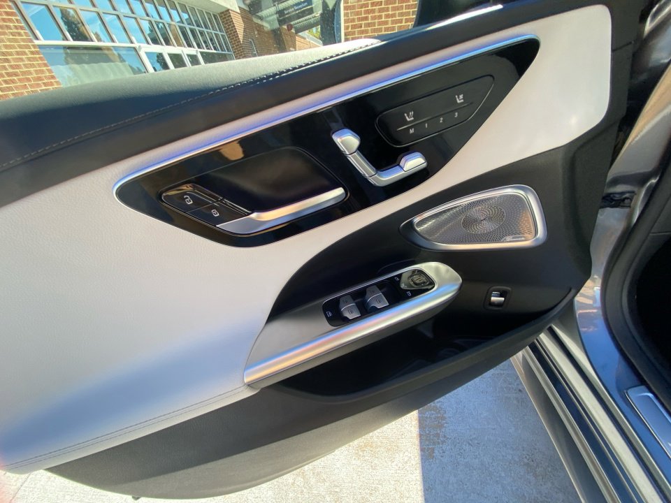 New 2026 Mercedes-Benz C 300 4MATIC Sedan image 32