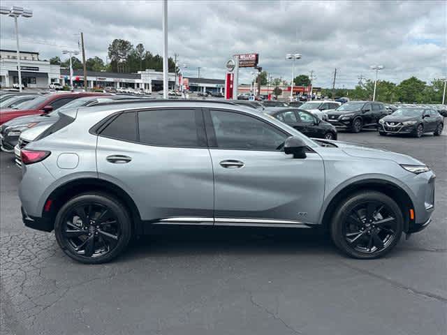 Used 2024 Buick Envision Sport Touring AWD/4WD image 2