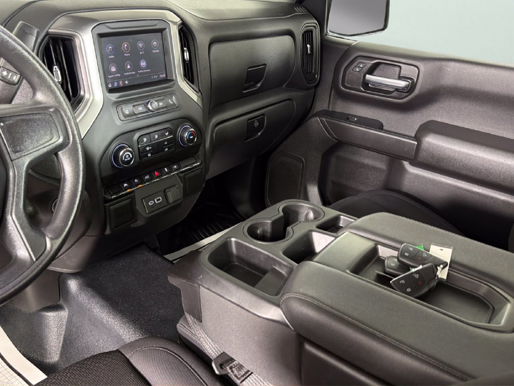 Certified 2025 Chevrolet Silverado 1500 W/T RWD image 36