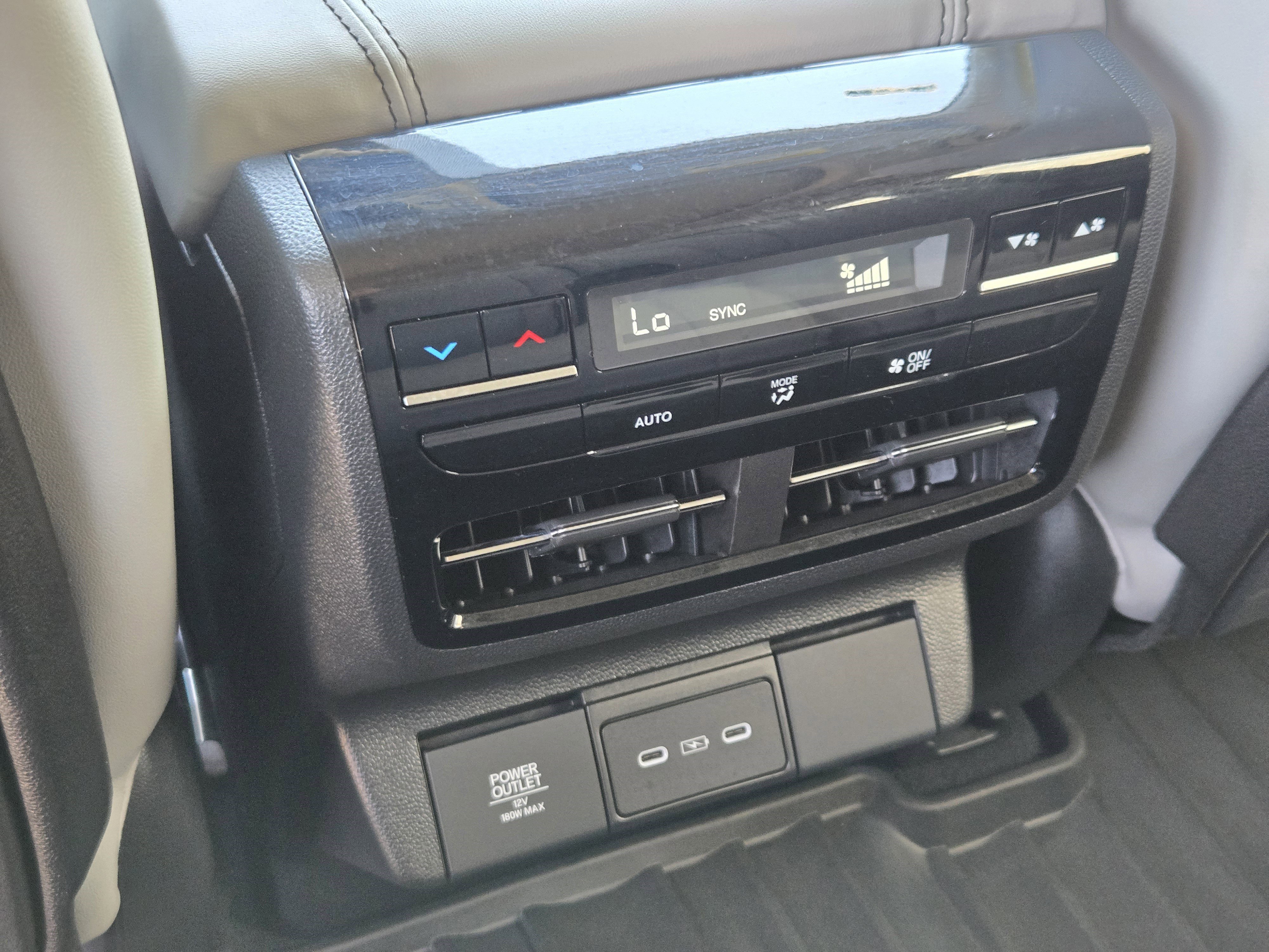 Certified 2026 Acura MDX w/ Technology Package image 23