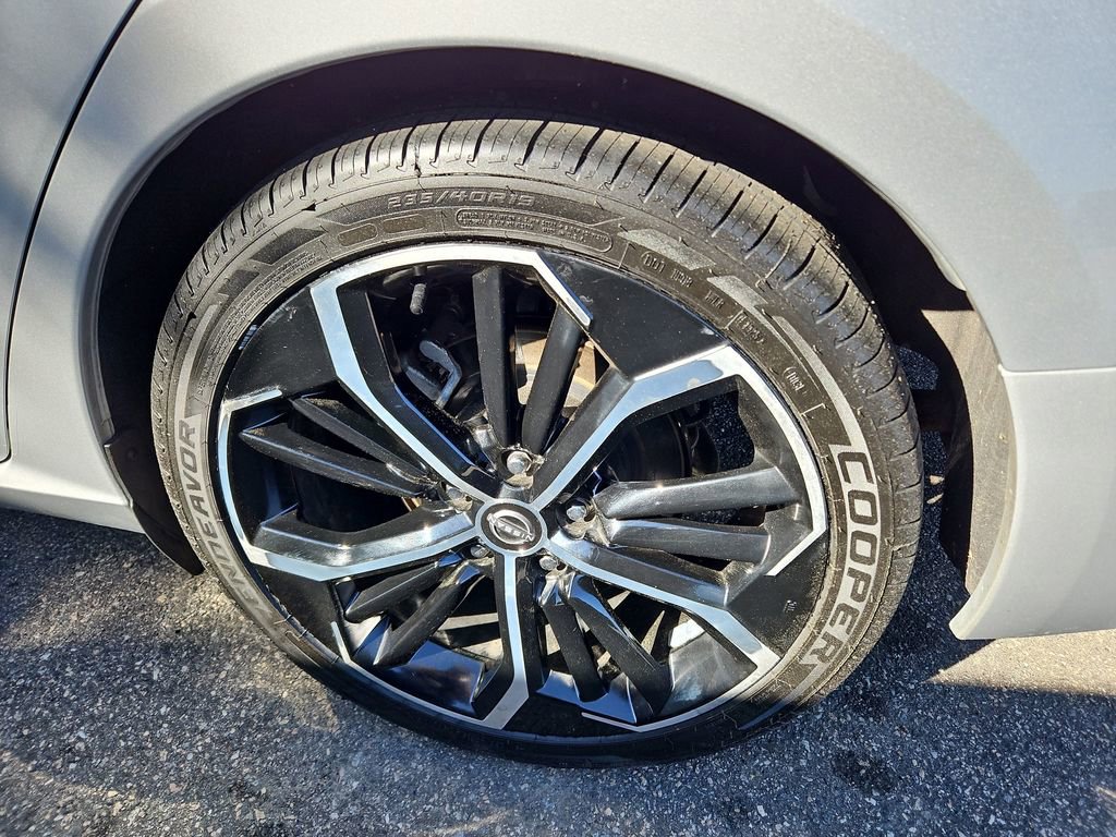 Used 2024 Nissan Altima 2.5 SR FWD image 31