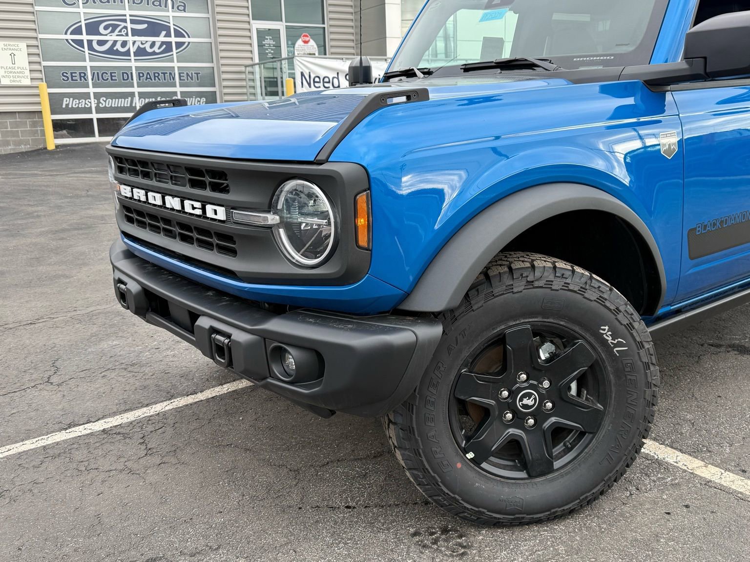 New 2025 Ford Bronco Big Bend w/ Black Diamond Package image 17