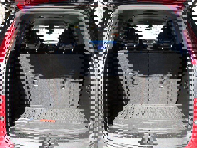 Used 2019 GMC Acadia SLT w/ Black Edition image 8