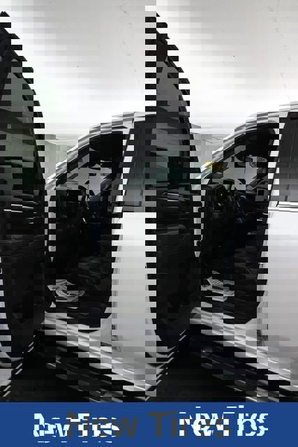 Used 2024 Chevrolet Silverado 2500 LTZ image 14