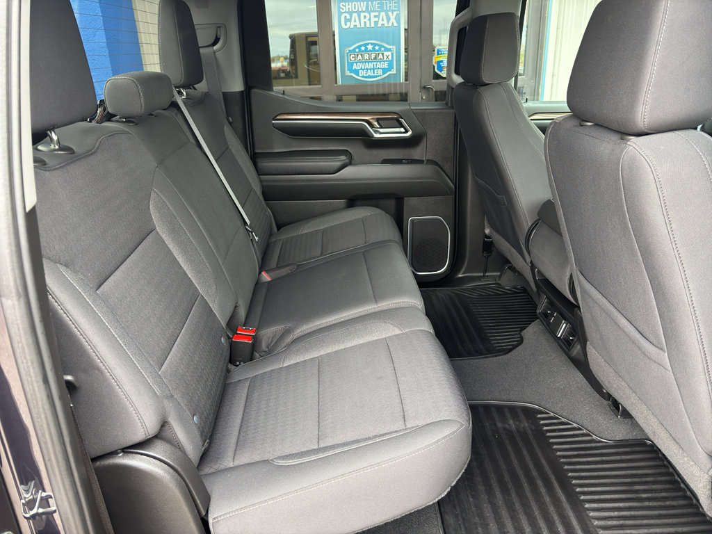 Used 2022 Chevrolet Silverado 1500 LT AWD/4WD image 13