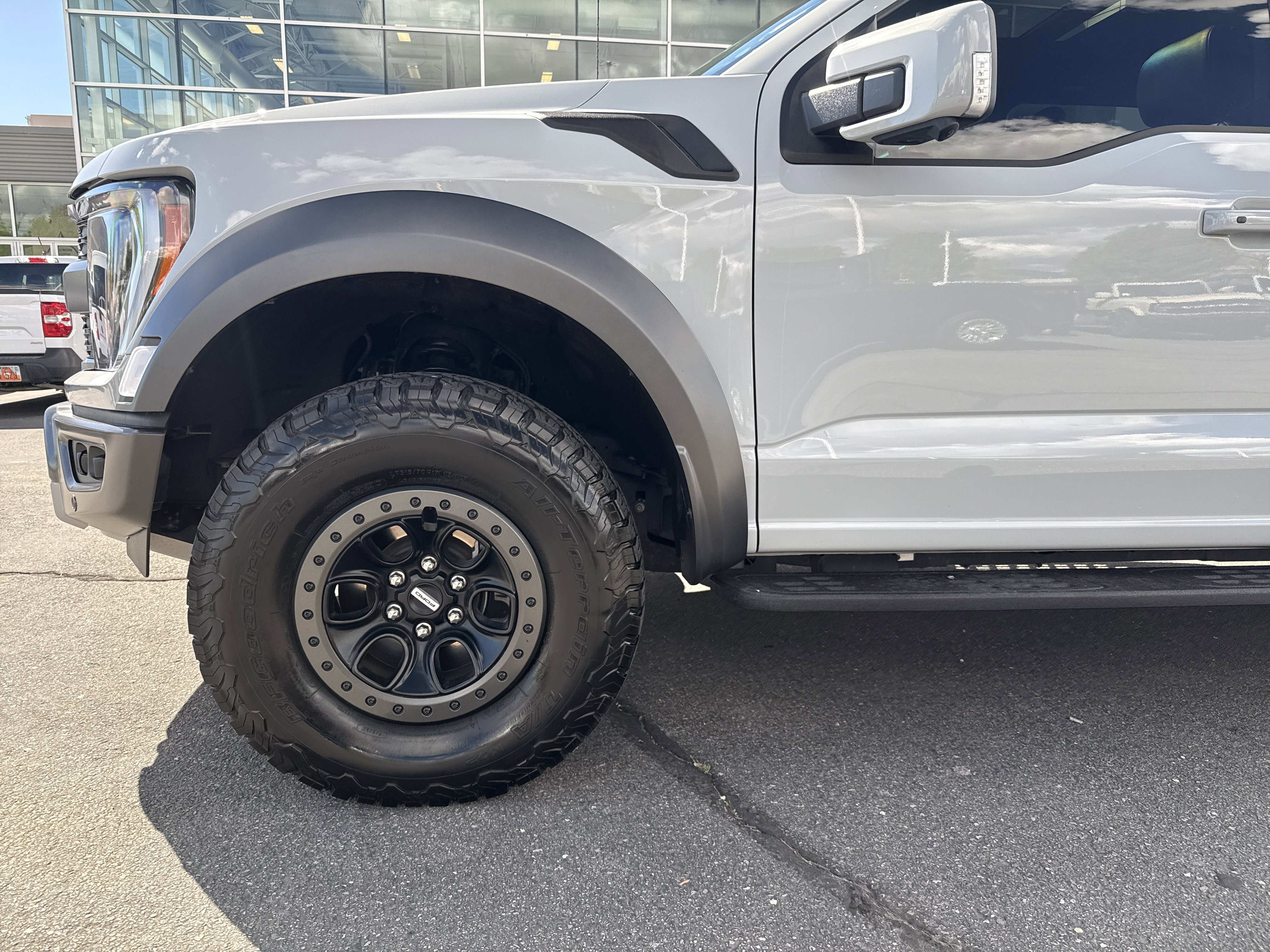 Certified 2023 Ford F150 Raptor AWD/4WD image 9