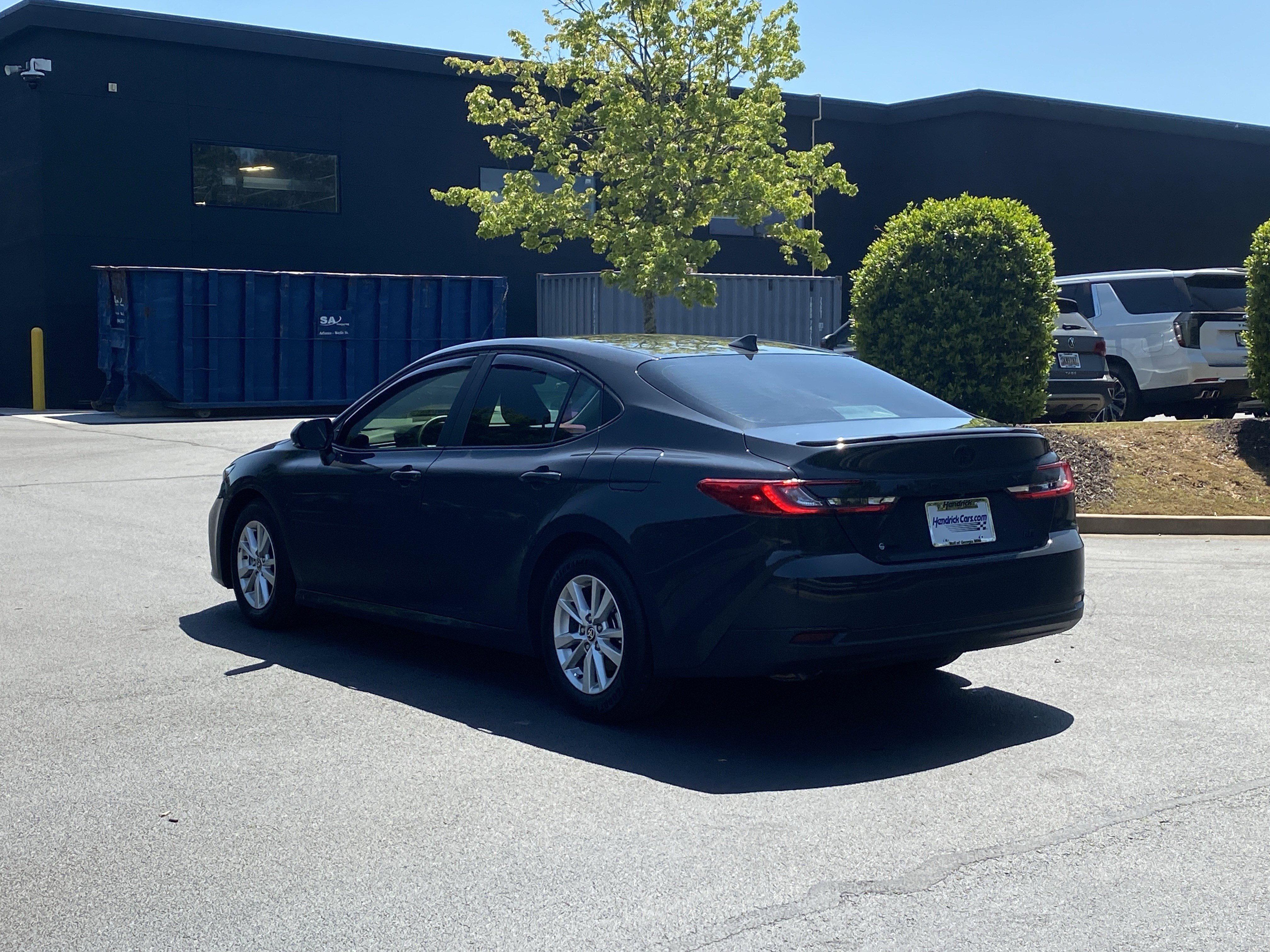 Used 2025 Toyota Camry LE w/ Convenience Package FWD image 15