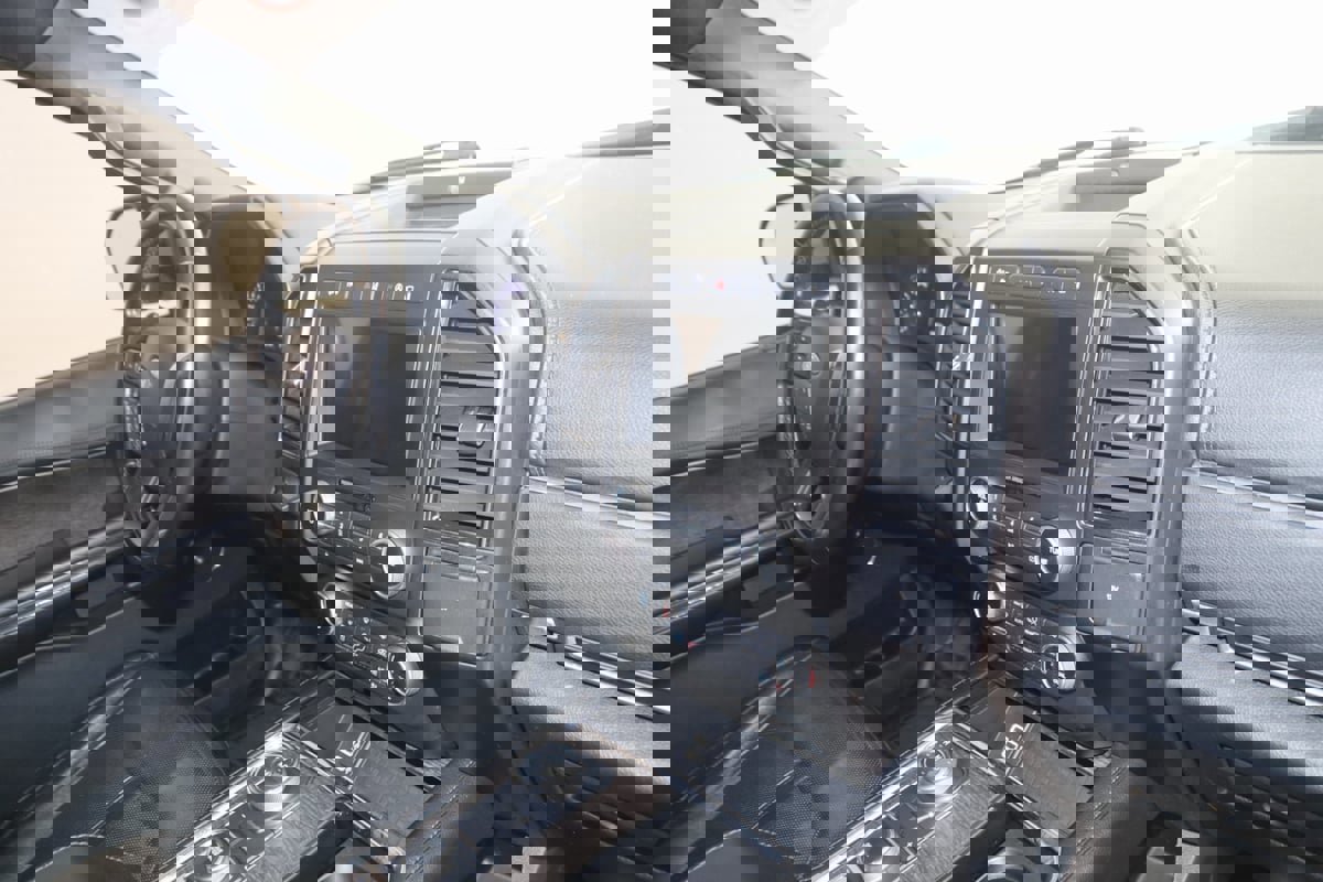 Used 2018 Ford Expedition Limited w/ Equipment Group 302A image 41