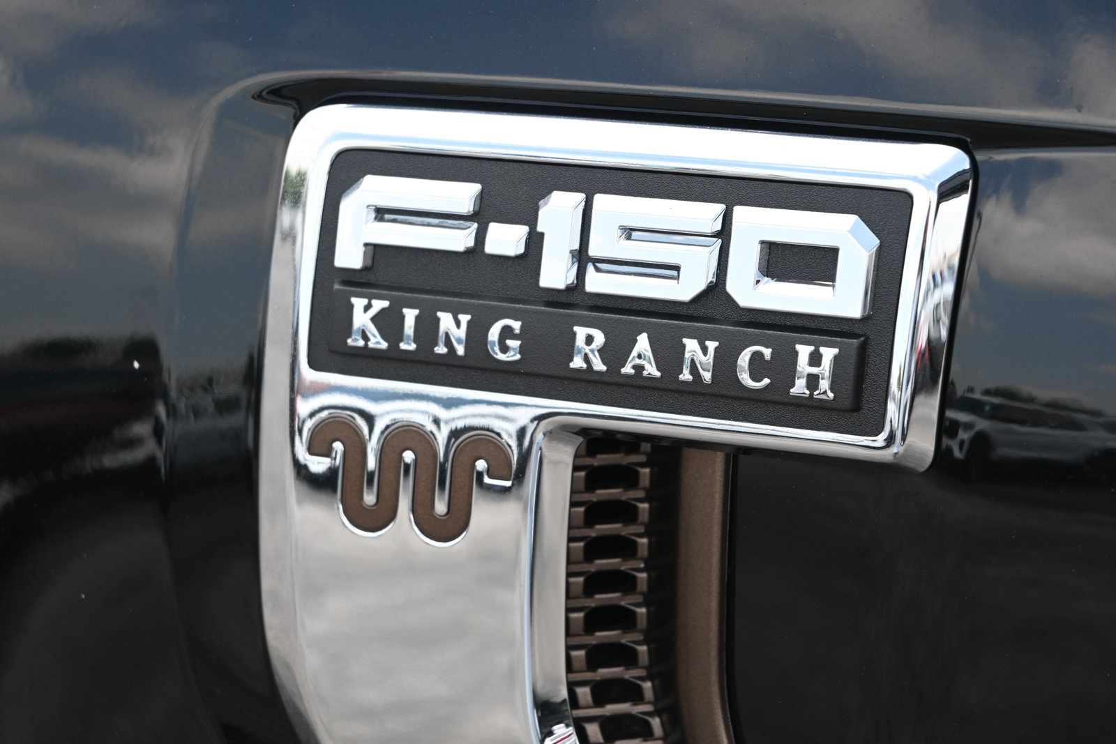 New 2026 Ford F150 King Ranch w/ Equipment Group 601A High AWD/4WD image 14