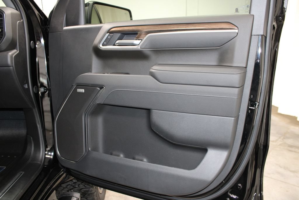 New 2026 Chevrolet Silverado 1500 RST AWD/4WD image 38