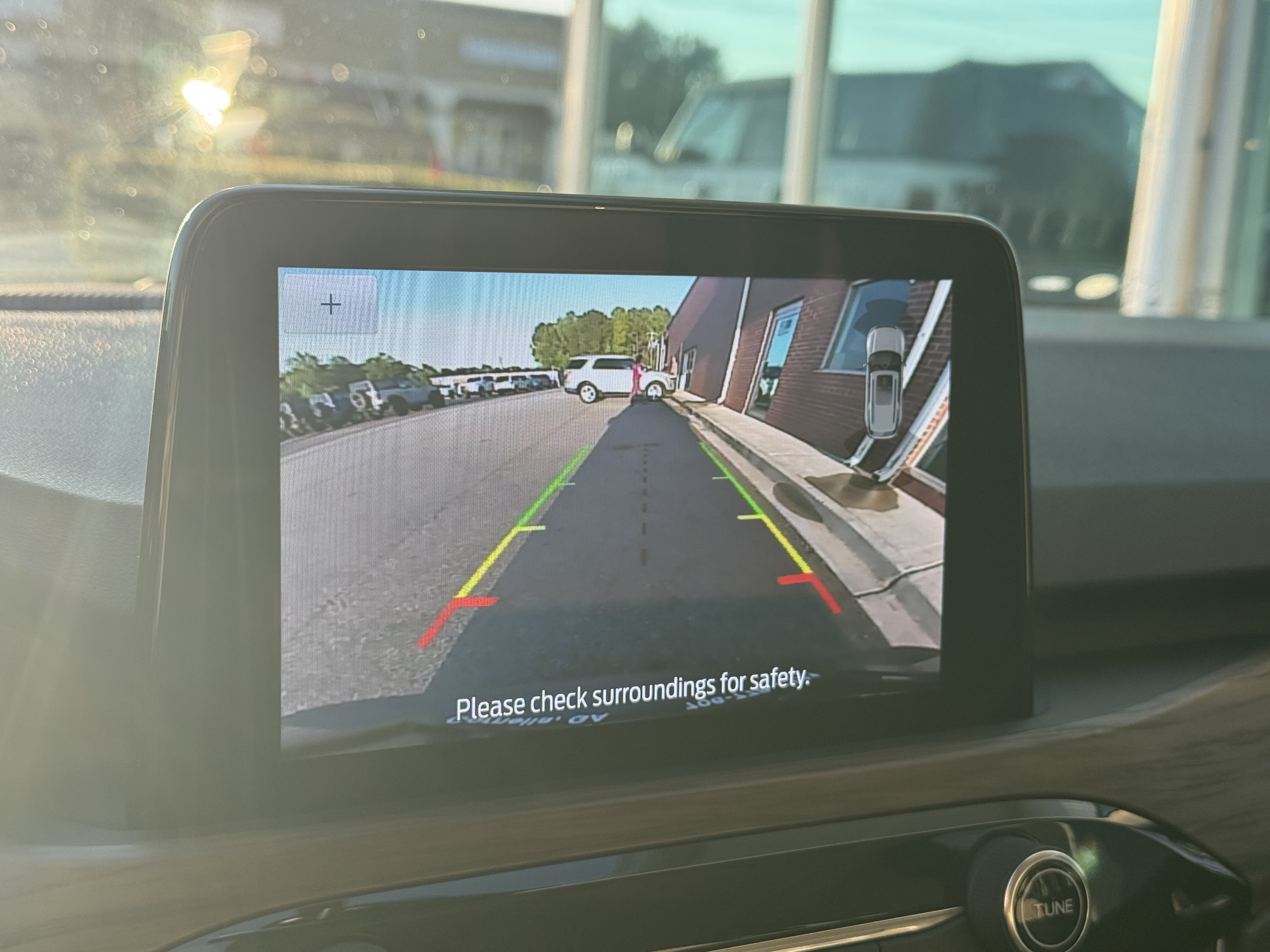 Used 2020 Ford Escape Titanium FWD image 13