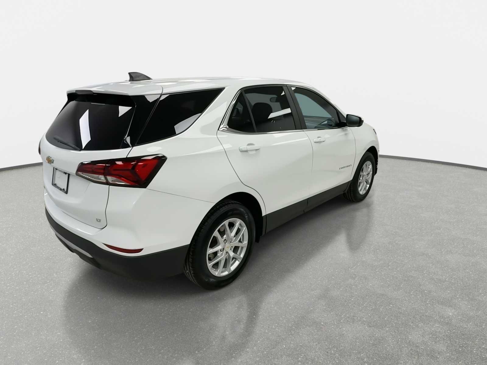 Used 2022 Chevrolet Equinox LT image 8