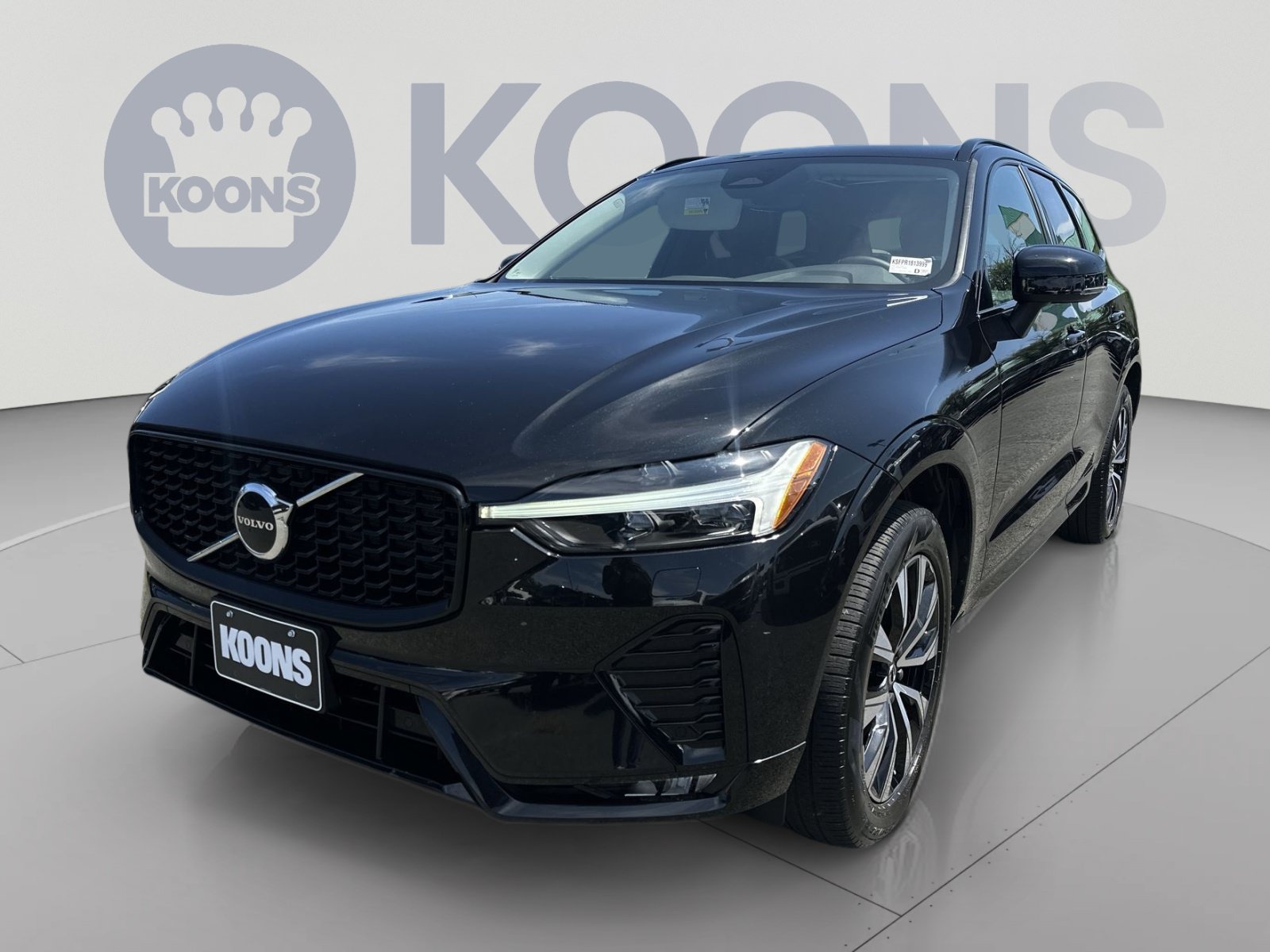 Used 2024 Volvo XC60 B5 Core w/ Climate Package AWD/4WD image 1