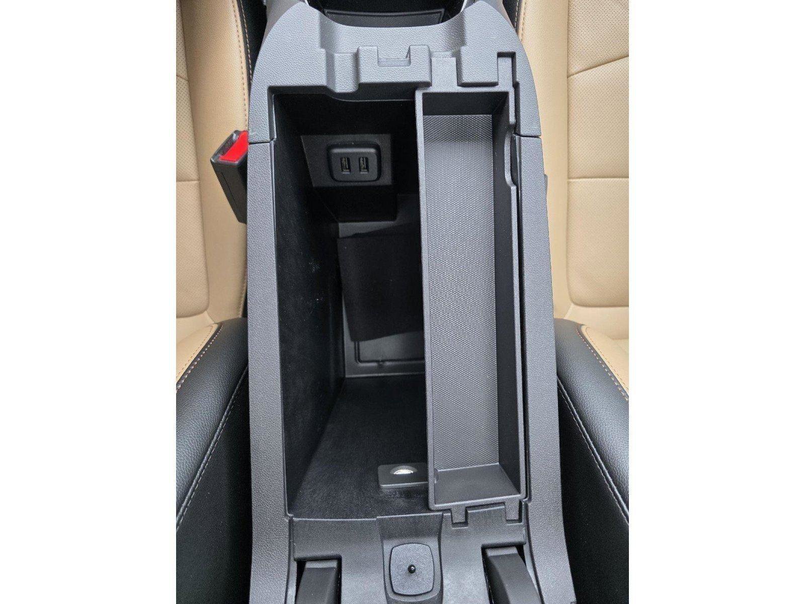 Used 2024 Chevrolet Equinox Premier image 19