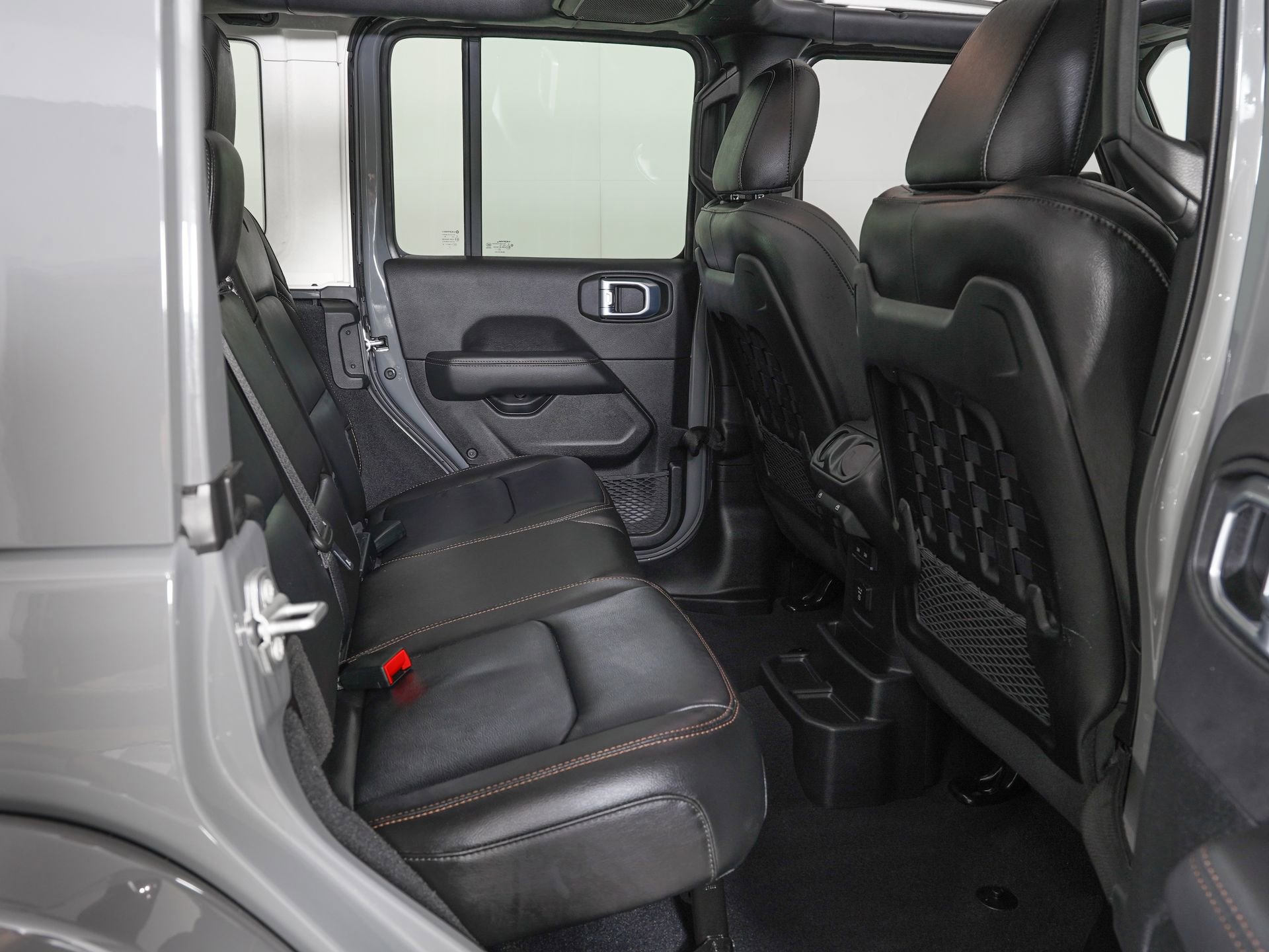 Used 2023 Jeep Wrangler Unlimited Rubicon 392 w/ Xtreme Recon 35" Tire Package AWD/4WD image 10
