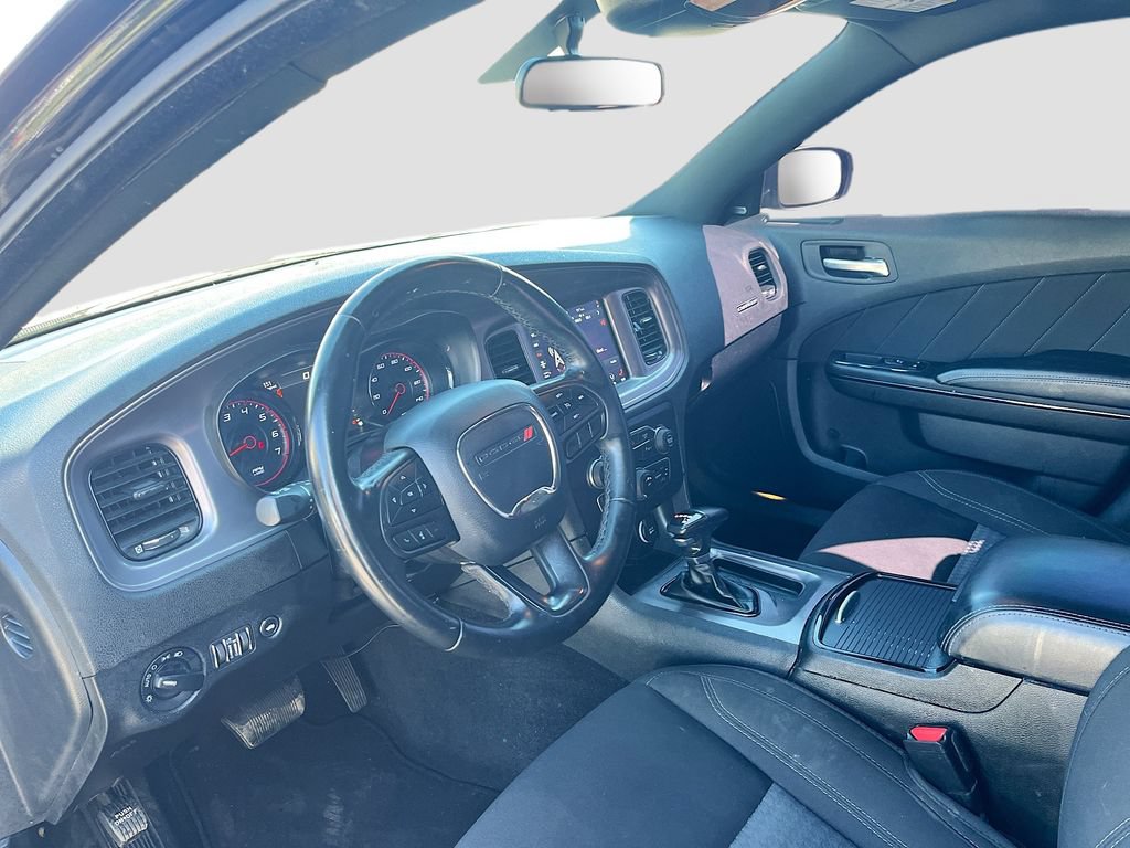 Used 2023 Dodge Charger SXT w/ Blacktop Package RWD image 9