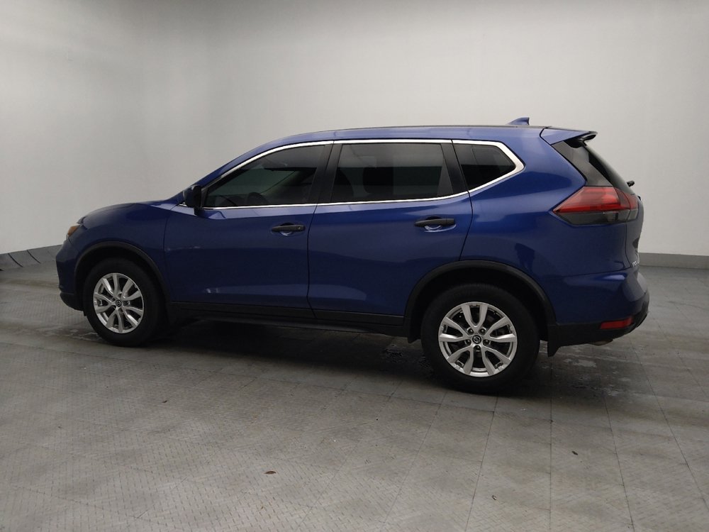 Used 2019 Nissan Rogue S image 3