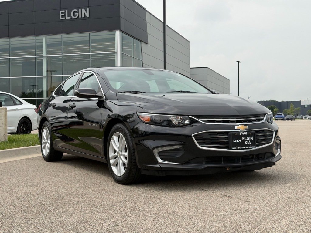 Used 2016 Chevrolet Malibu LT FWD image 1
