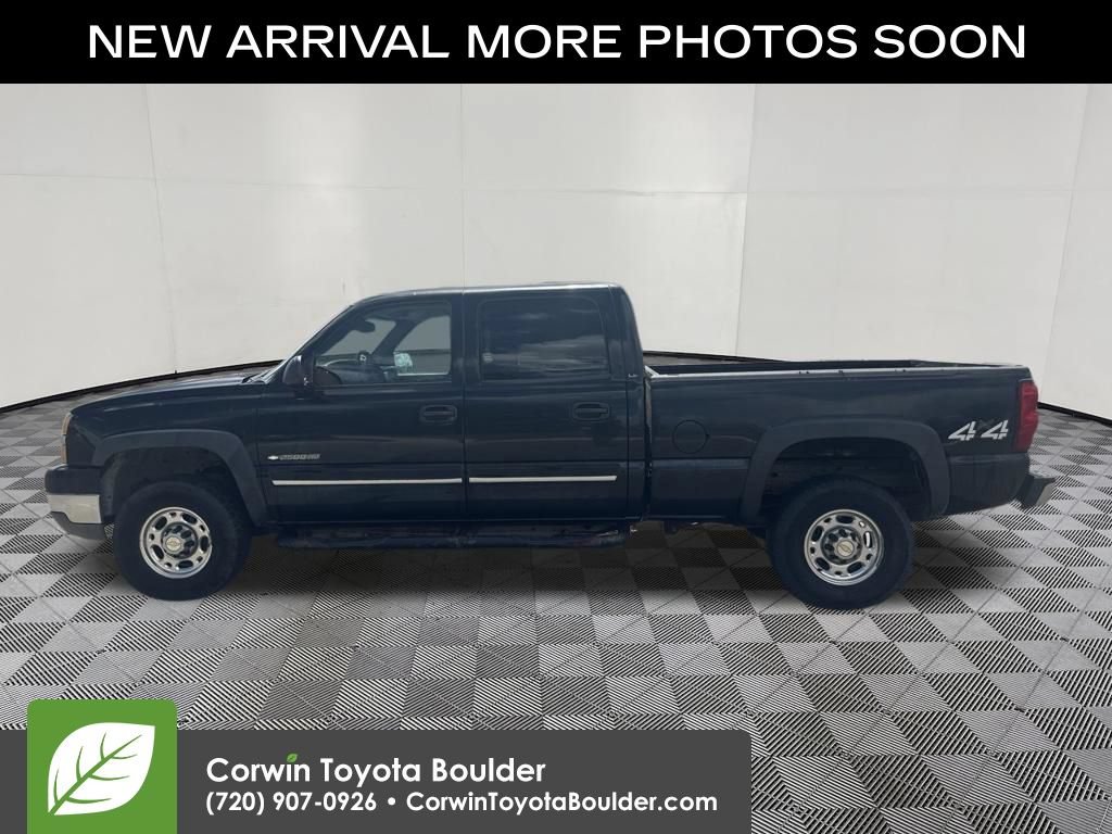 Used 2003 Chevrolet Silverado 2500 LS w/ Skid Plate Package AWD/4WD image 4