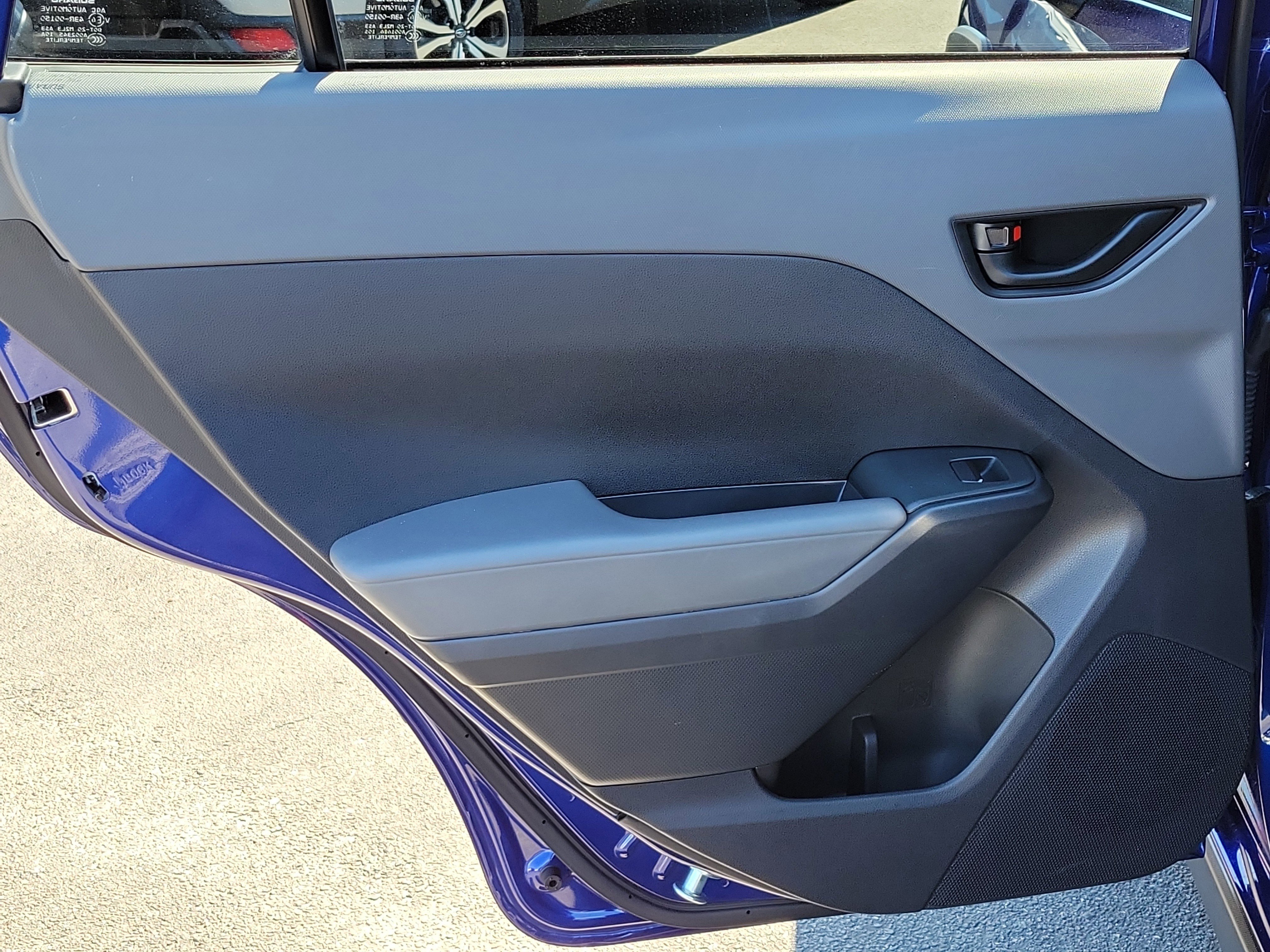 Certified 2025 Subaru Crosstrek 2.0i image 13