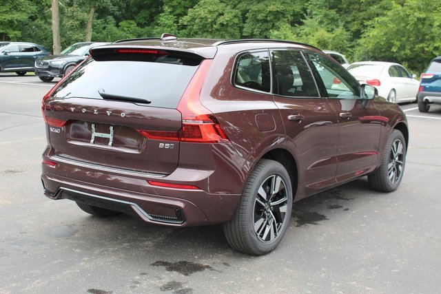 New 2026 Volvo XC60 B5 Plus w/ Protection Package Premier image 3
