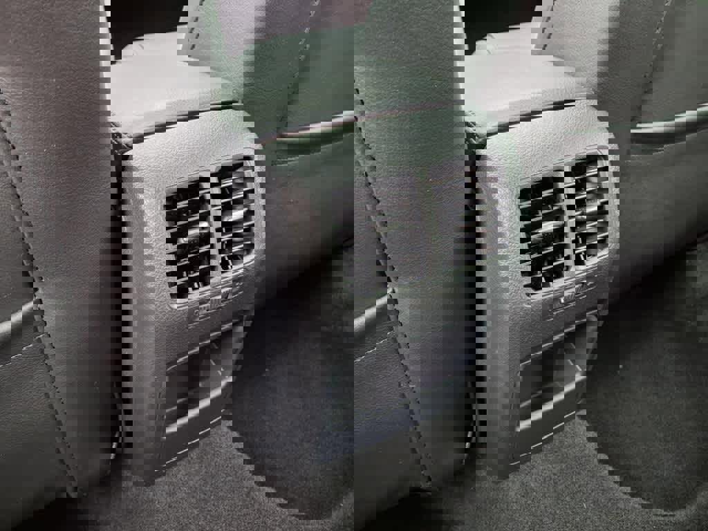 Used 2013 Volkswagen GTI Autobahn image 11