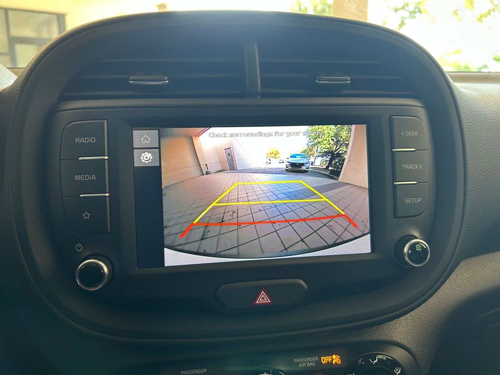 Used 2025 Kia Soul LX w/ LX Technology Package image 20