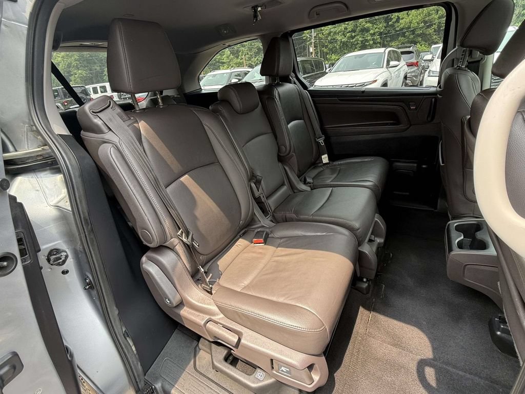 Used 2019 Honda Odyssey Touring image 10