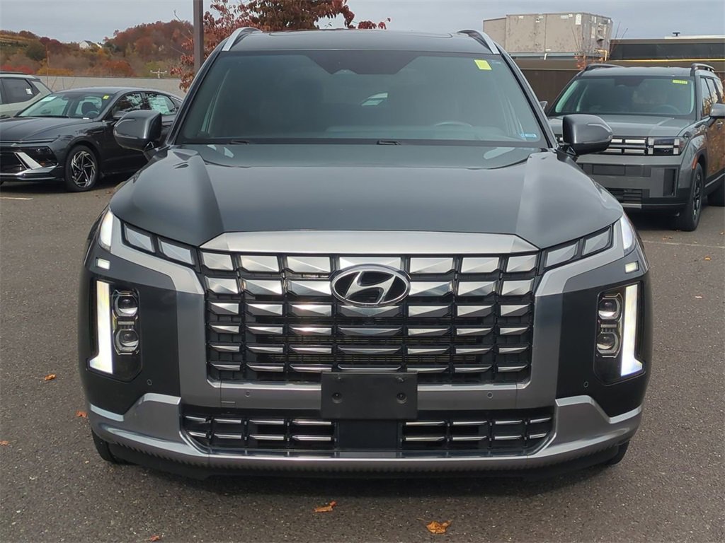 Used 2023 Hyundai Palisade Calligraphy image 8
