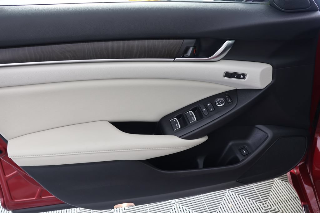 Used 2021 Honda Accord EX-L image 24