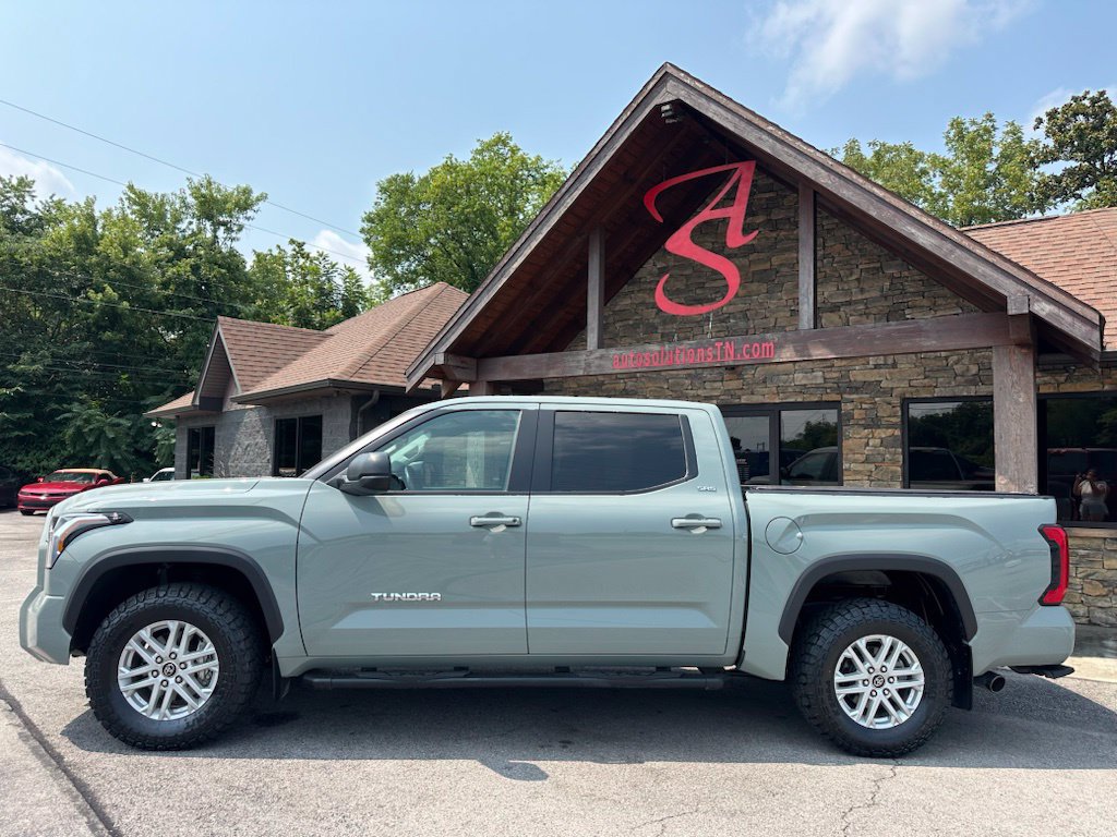 Used 2024 Toyota Tundra SR5 w/ SR5 Premium Package AWD/4WD image 2