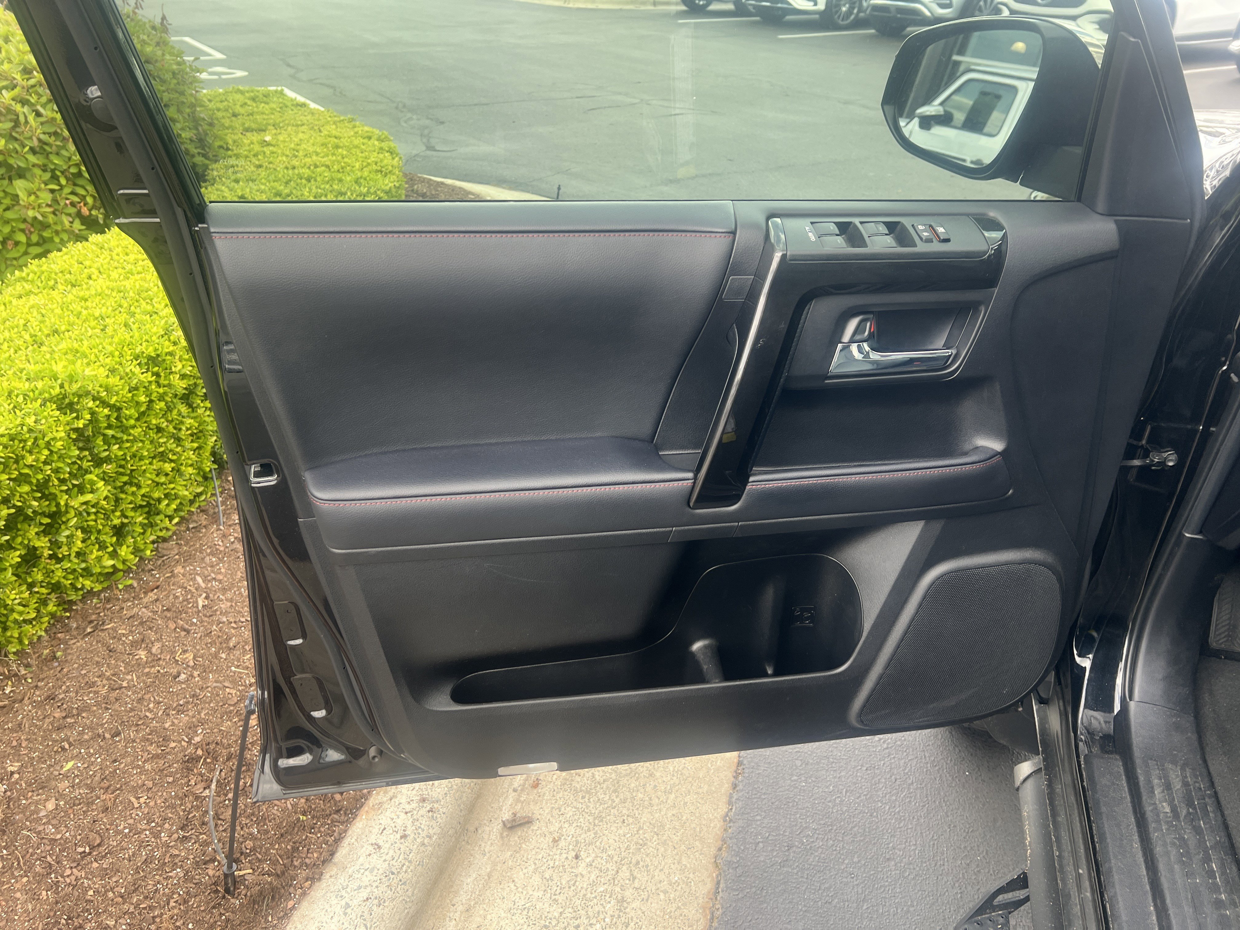 Used 2024 Toyota 4Runner TRD Off-Road Premium w/ Moonroof Package AWD/4WD image 14